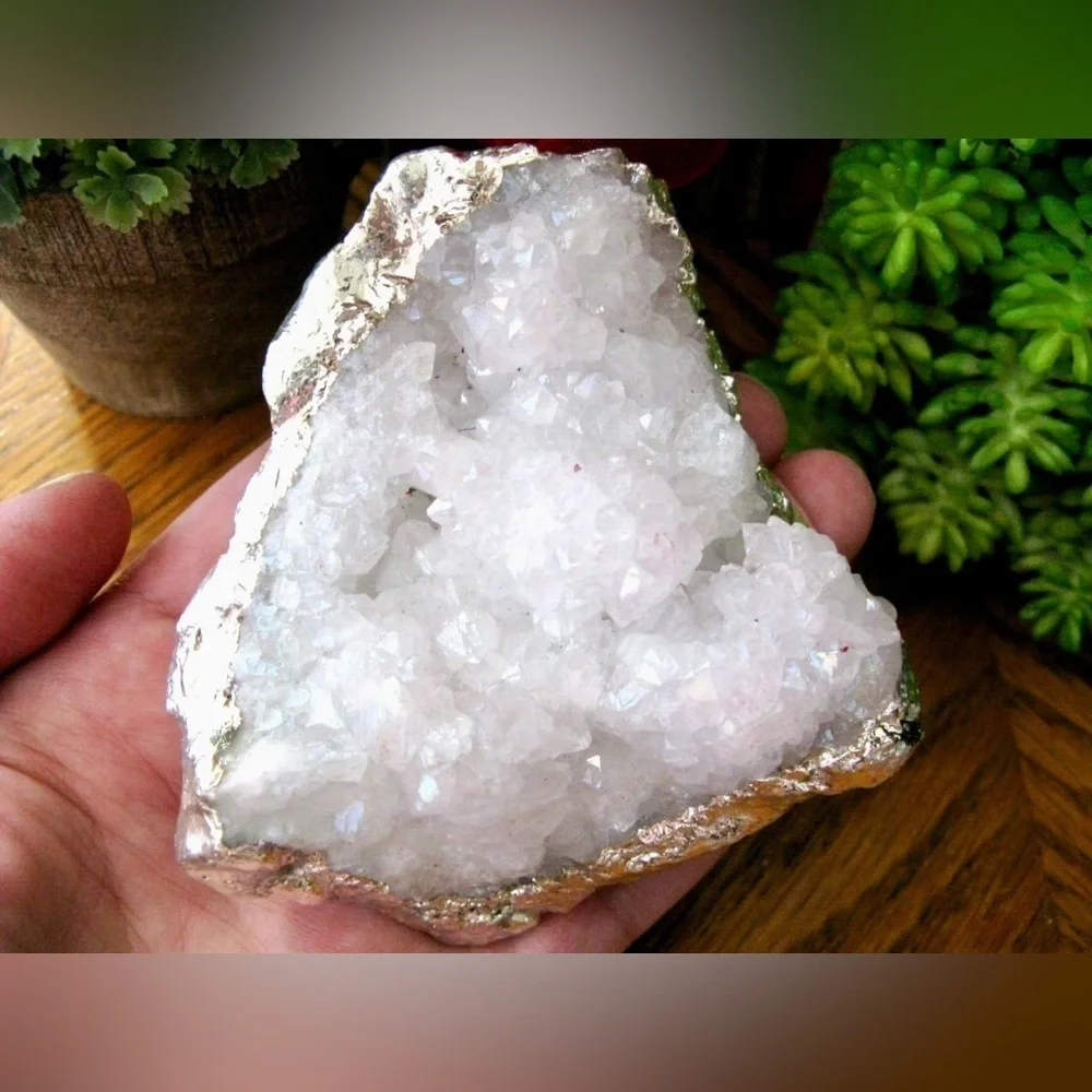 New XXL Angel Aura Natural Quartz Crystal Druzy Geode Christmas Ornament